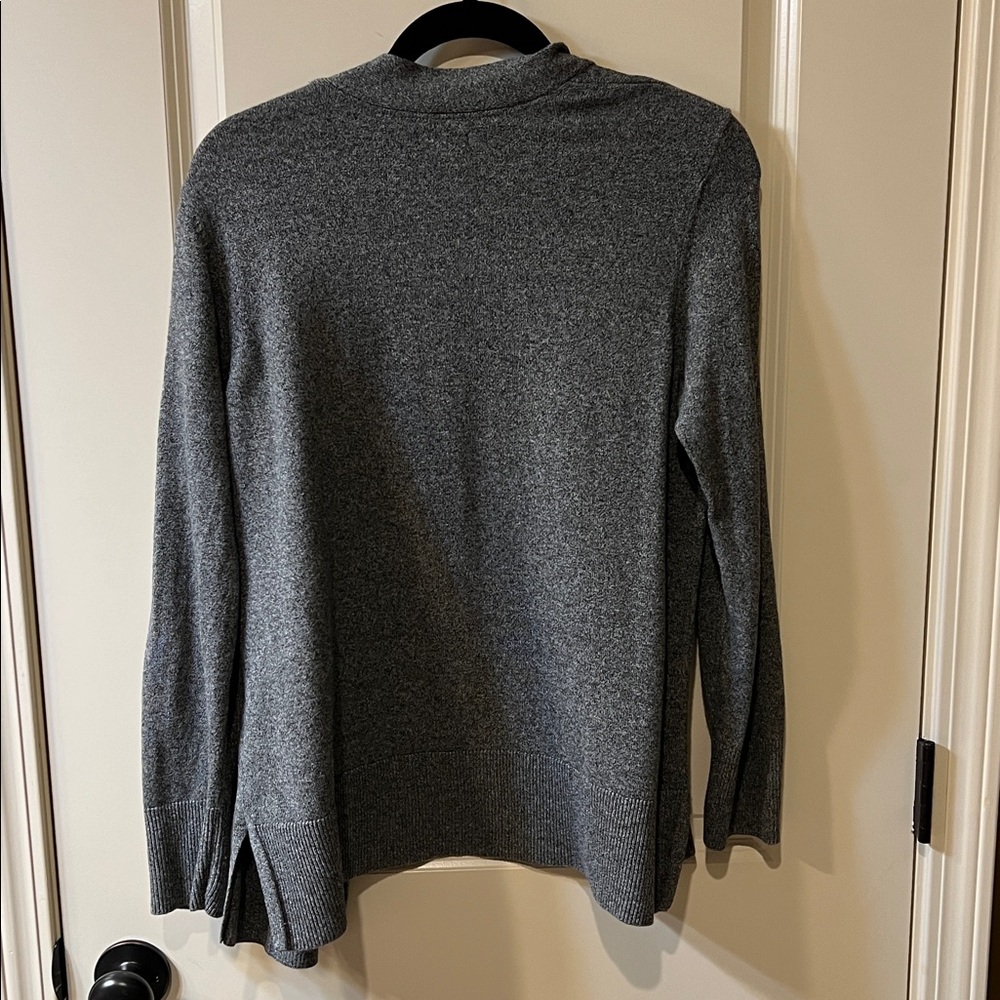 Women's Gray Cardigan. large - Picture 5 of 5